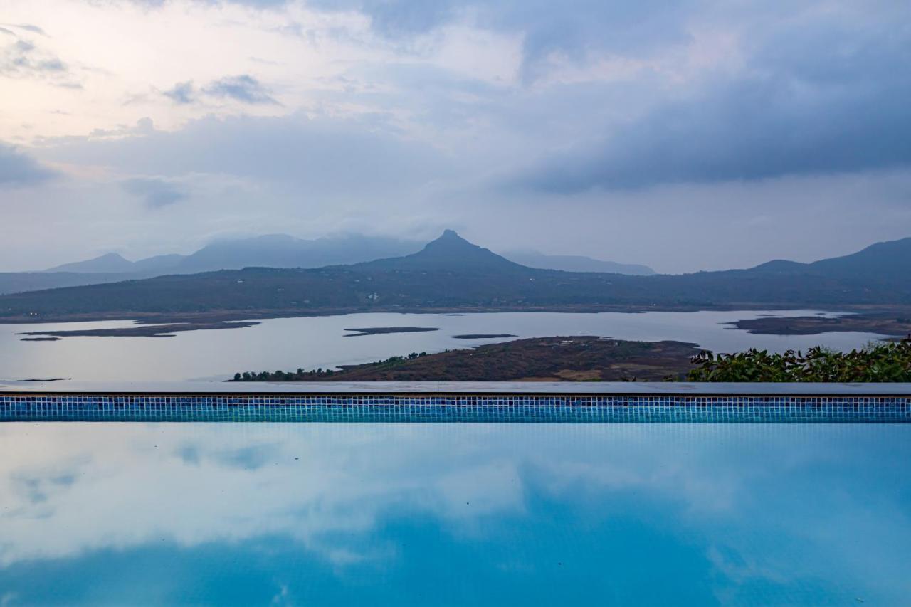 Saffronstays Kaia Waters By Kosha Villas, Pawna - Greek Style Villa With Panoramic View Of Pawna Lake Kolvan Bagian luar foto